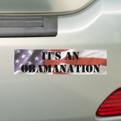 Het is een Obamanation Bumpersticker (Op auto)