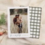 Het is een prachtig leven | Elegante kerstfoto Folie Feestdagenkaart<br><div class="desc">Geef uw kerstkaarten een sprankeling met echt goud, zilver of roos gouden folie! Leg de magie van het seizoen vast met deze elegante kerstfotokaart van de echte folie. Uw portretfoto wordt omlijst door een met de hand geschilderde witte rand met ruwe, artistieke randen, waardoor het een unieke, handgemaakte look krijgt....</div>