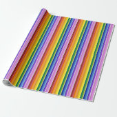 Het is een regenboogfeest, multi-gekleurd streeppa cadeaupapier (Uitgerold)