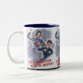 Het is een traditie met ons, meneer! tweekleurige koffiemok (Links)