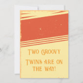 Het is een tweeling! Two Groovy zwangerschapsaanko Kaart (Voorkant)