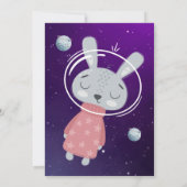 Het is een uitnodiging voor een baby shower voor e (Achterkant)