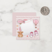 Het is een uitnodiging voor een meisje/Baby shower (Voorkant / Achterkant in situ)