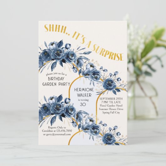 Het is een verraderlijke gouden Arch Blue Roos-dag Kaart (Staand voorkant)