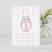 Het is een Whoot om twee Woodland Owl 2nd Birthday Kaart (Staand voorkant)