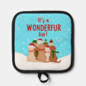 Het is een Wonderfur Life Pot Holder Pannenlap (Voorkant)