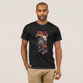 het is een zwart T-shirt met esthetisch ontwerp (Voorkant volledig)