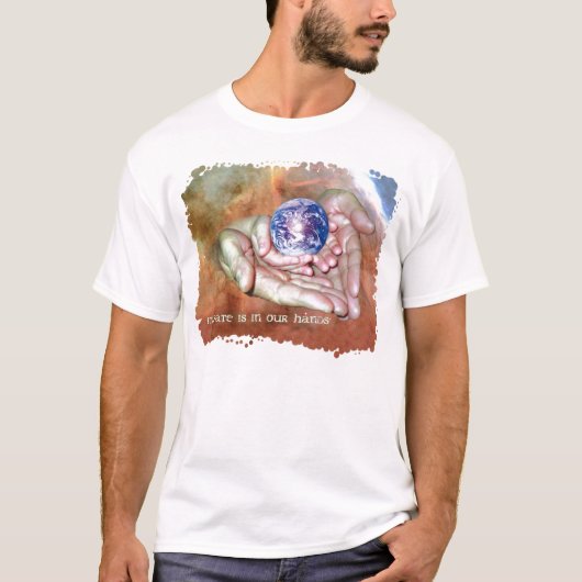 Het is Fate in onze handen. T-shirt (Voorkant)
