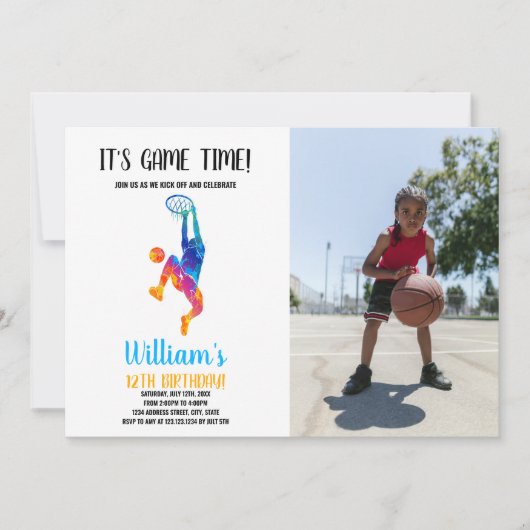 Het is Game Time Basketbal Verjaardag Uitnodiging (Voorkant)