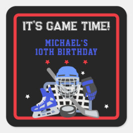HET IS GAME TIME HOCKEY VERJAARDAG VIERKANTE STICKER