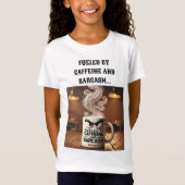 Het is gebaseerd op het Cafeïne & Sarcasm T-shirt  (Voorkant)