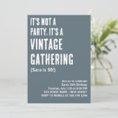 HET IS GEEN FEEST, HET IS EEN VERJAARDAG KAART (Staand voorkant)