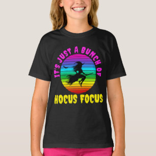 Het is gewoon een hoop Hocus Pocus Kleurrijke Heks T-shirt