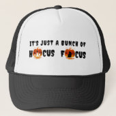 Het is gewoon een stel Hocus Pocus Pompoen Hallowe Trucker Pet (Voorkant)