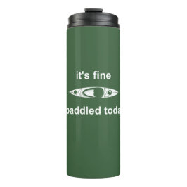 Het is goed, ik heb vandaag gekleed. thermosbeker