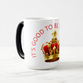 Het is goed om de koningin te zijn! magische mok (Voorkant links)