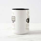 Het is grappig dat je koffie omzet in code tweekleurige koffiemok (Center)