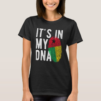 Het is grappig in mijn DNA Guinee-Bissau vlag Fing T-shirt