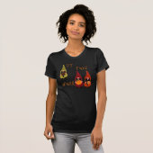 Het is Herfst Y'all Pumpkin Gnome Autumn Tree T-shirt (Voorkant volledig)