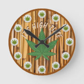 Het is High Time Weed Leaf Natural Bamboo Custom Ronde Klok (Voorkant)