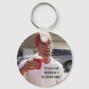 "Het is in een CUP in plaats van een Ice Cream Con Sleutelhanger
