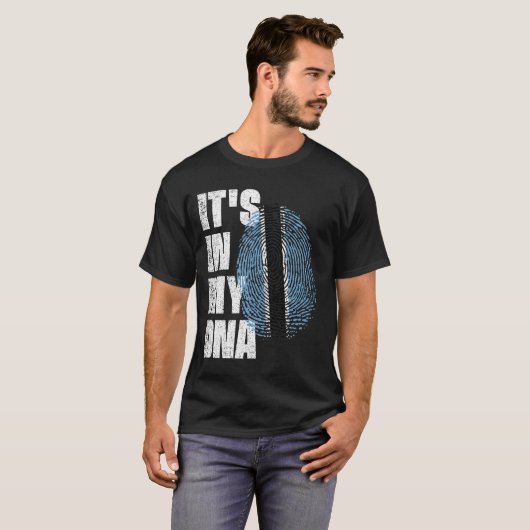 HET IS IN MIJN DNA Botswana Vlag. T-shirt (Voorkant volledig)