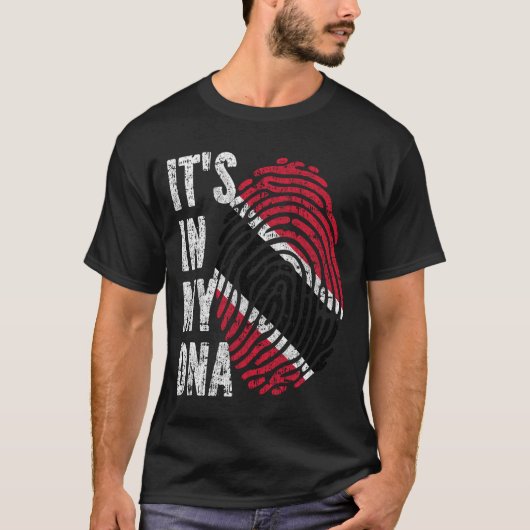 HET IS IN MIJN DNA-Mannen Trinidad en Tobago Vlag  T-shirt (Voorkant)