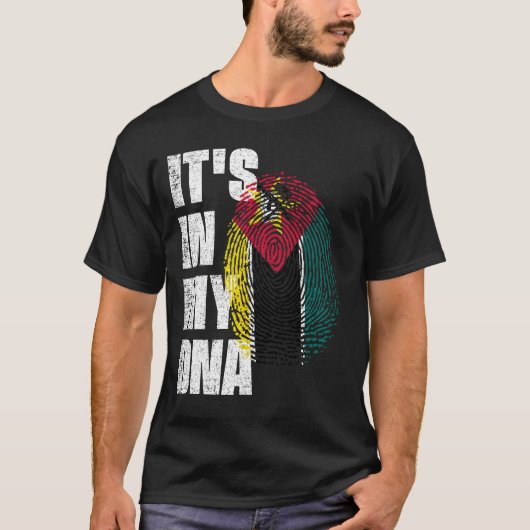 HET IS IN MIJN DNA-Mozambique Vlag T-shirt (Voorkant)