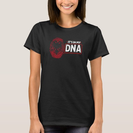 Het is in mijn DNA National Flag Albanian Patrioti T-shirt (Voorkant)