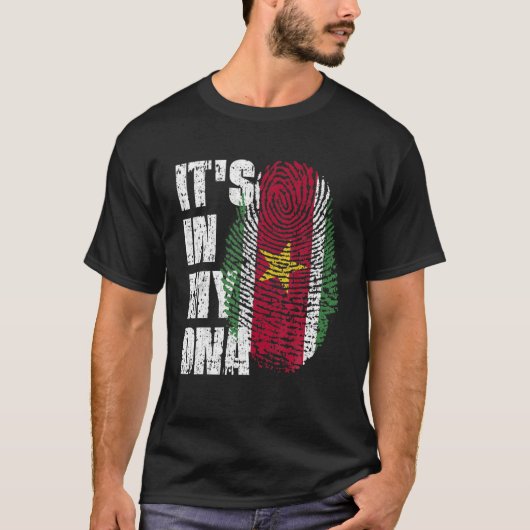 HET IS IN MIJN DNA Suriname Flag Surinaamse T-shirt (Voorkant)
