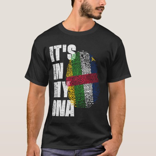 HET IS IN MIJN DNA-Vlag. T-shirt (Voorkant)