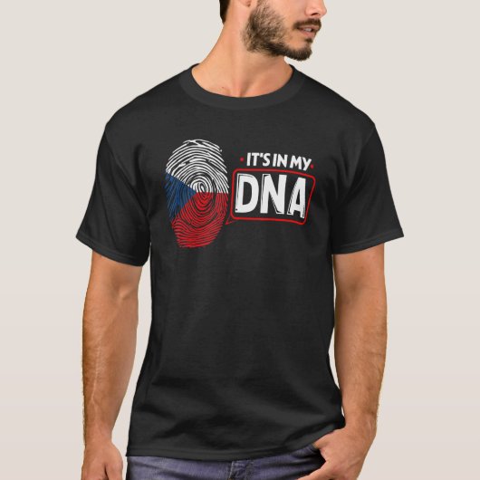 Het is in mijn nationale DNA-vlag Tsjechisch Patri T-shirt (Voorkant)