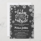 Het is koud buiten Chalkboard Winter Baby shower Kaart (Voorkant)