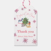 Het is koud buiten roze meisje winter Baby shower Cadeaulabel (Voorkant)
