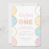 Het is leuk om een Donut First Birthday Party te z Kaart (Voorkant)