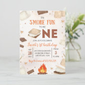 Het is leuker om een Smores kampvuur verjaardag te Kaart (Staand voorkant)