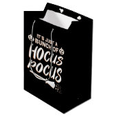 Het is maar een bundel Hocus Pocus, Haloweentee Medium Cadeauzakje (Voorkant Gekanteld)
