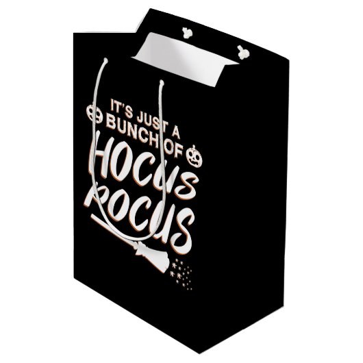 Het is maar een bundel Hocus Pocus, Haloweentee Medium Cadeauzakje (Achterkant Gekanteld)
