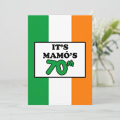 Het is Mamo's 70e verjaardag Ierse vlag uitnodigin Kaart (Staand voorkant)