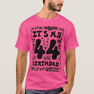 Het is mijn 44ste verjaardag met graffiti en hip t-shirt