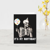 Het is mijn verjaardag Halloween Skeleton Funny Bi Kaart (Gele Bloem)