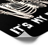 Het is mijn verjaardag Halloween Skeleton Funny Bi Poster (Hoek)