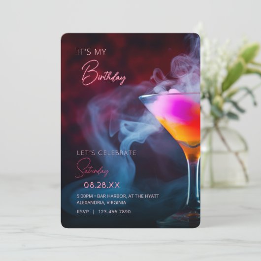 Het is mijn verjaardag, laten we cocktail uitnodig kaart (Staand voorkant)