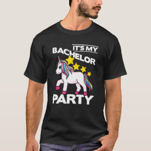 Het is mijn vrijgezellenfeest voor de bruidegom on t-shirt