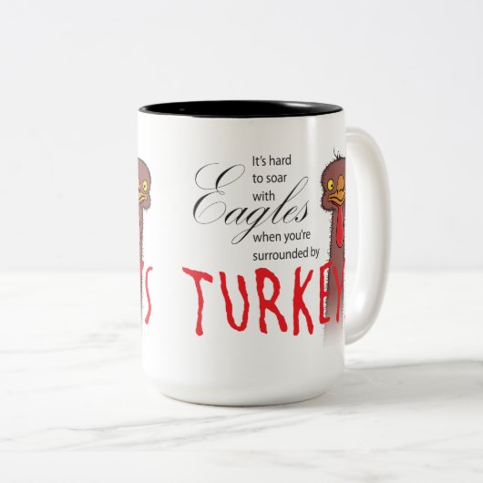 Het is moeilijk om te vliegen met de mok van de ar (Voorkant rechts)