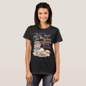 Het is niet Hoarding als het Boeken Magical Book R T-shirt (Voorkant volledig)