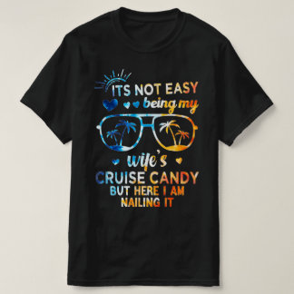 Het is niet makkelijk om de cruise-snoep van mijn t-shirt