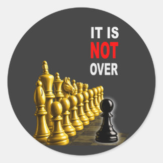 Het is nog niet voorbij – Black Pawn Schaken Motiv Ronde Sticker