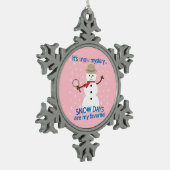 Het is NOw Mystery Detective Snowman Pink Tin Sneeuwvlok Ornament (Links)