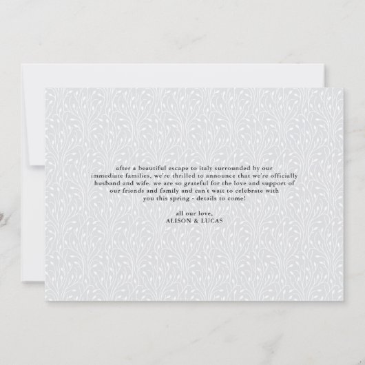 Het is officiële aankondiging van de bruiloft foto (Achterkant)